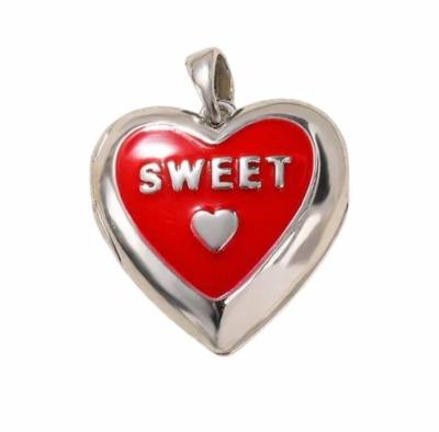 Подвеска Медальон сердце Sweet, красный, серебристый, 18 мм 0.1.В.56