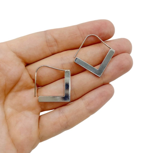 Серьги Угол, 29.5x27 мм, серебристые, 14.16