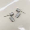 Серьги пусеты Бочонок, серебристые, 17 мм, 18.37